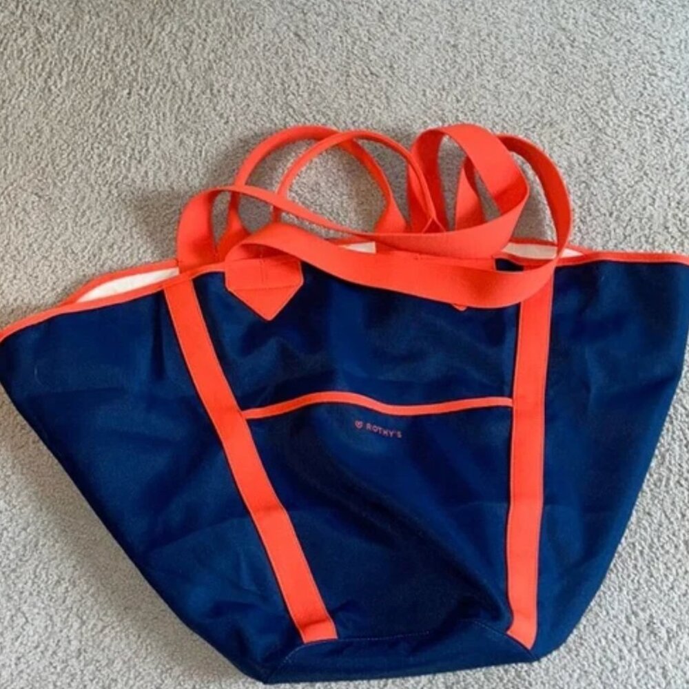 Rothy’s beach tote